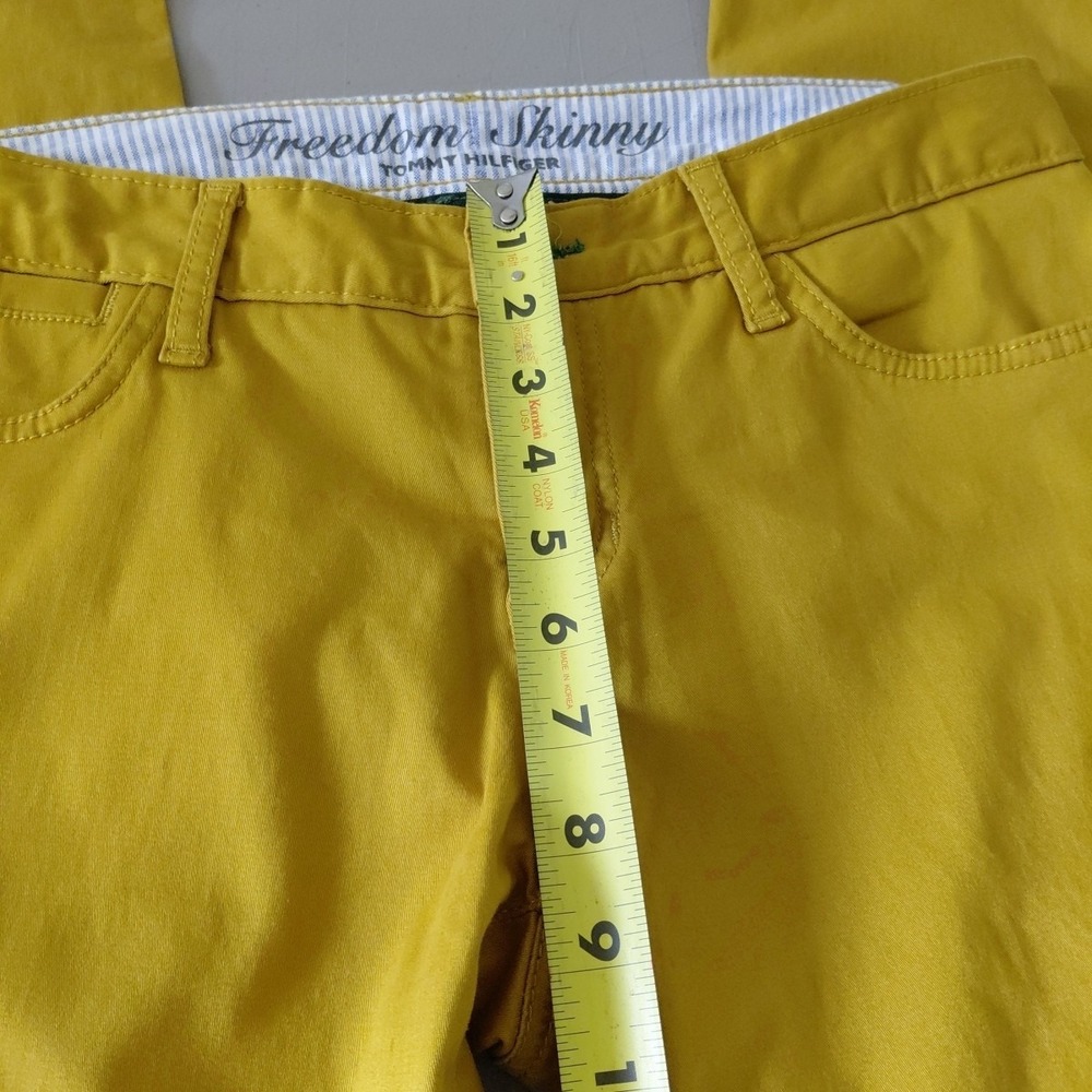 Tommy Hilfiger FREEDOM SKINNY Jeans Size 8 Pants Mustard Yellow Chino Retro Fall - Picture 8 of 10